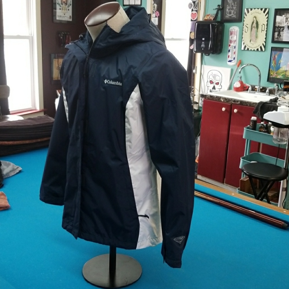 .Columbia omni tech jacket - Picture 3 of 6
